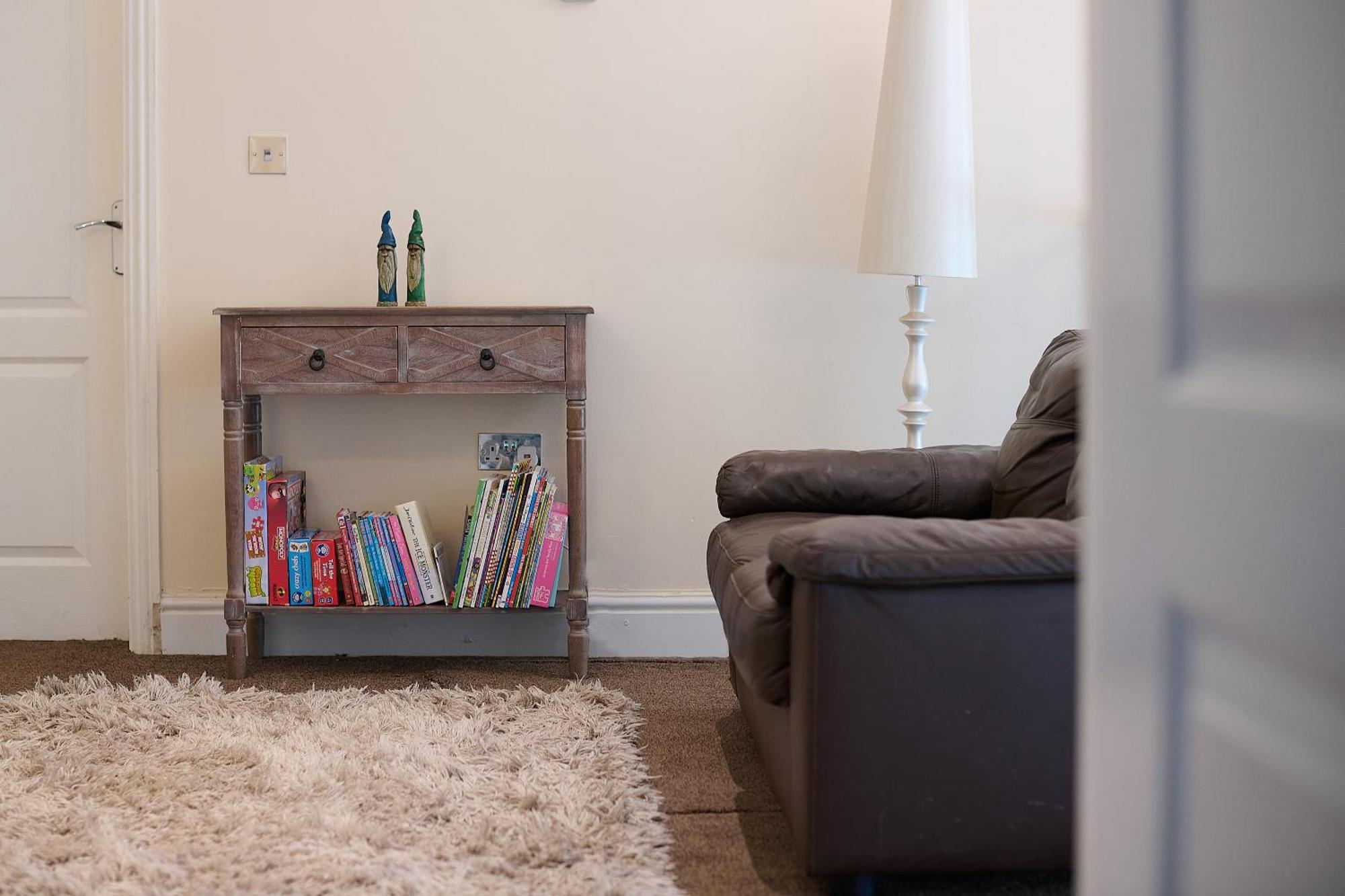 Spacious Home For Large Families And Contractors Wolverhampton Eksteriør bilde