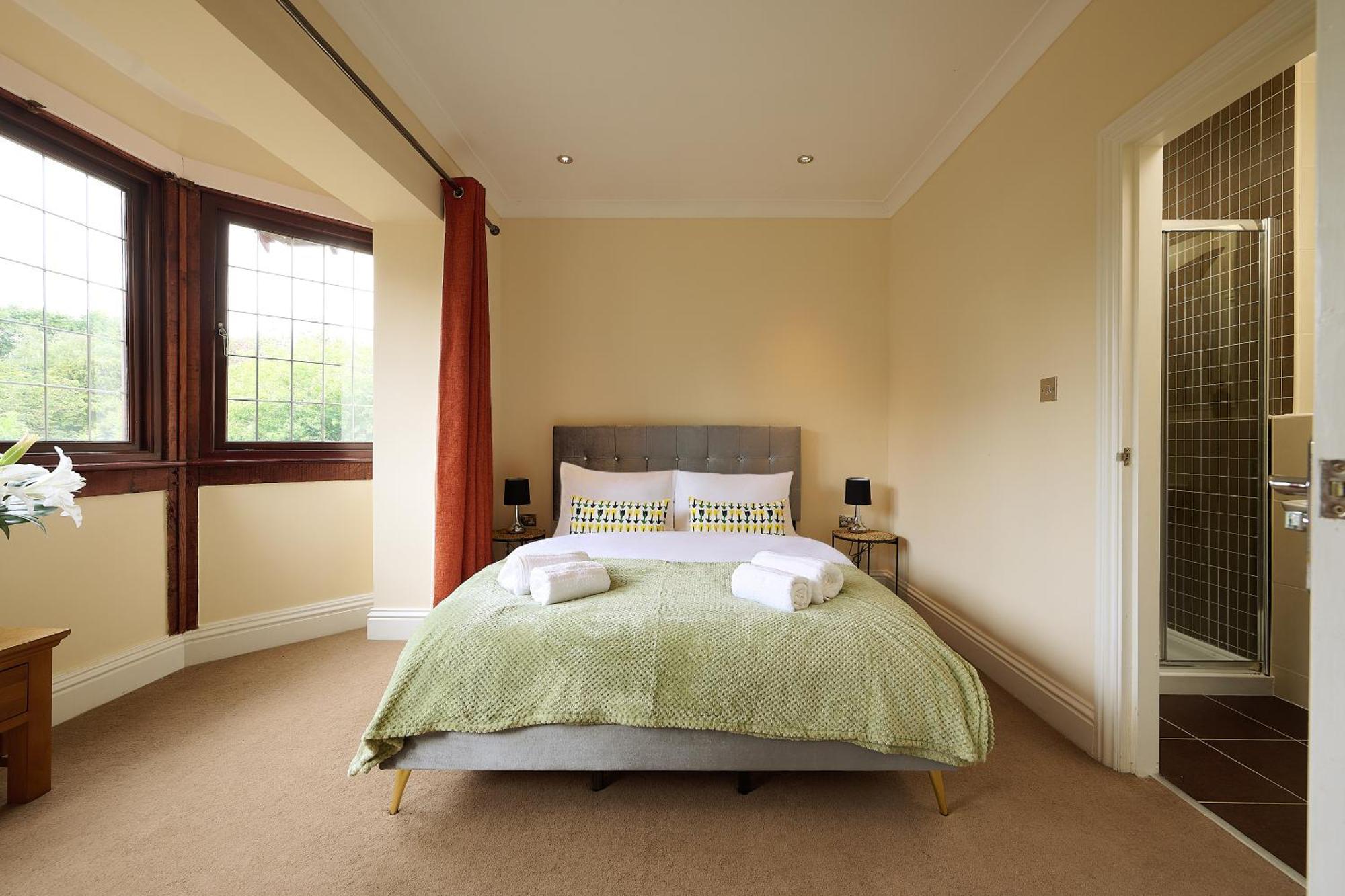 Spacious Home For Large Families And Contractors Wolverhampton Eksteriør bilde