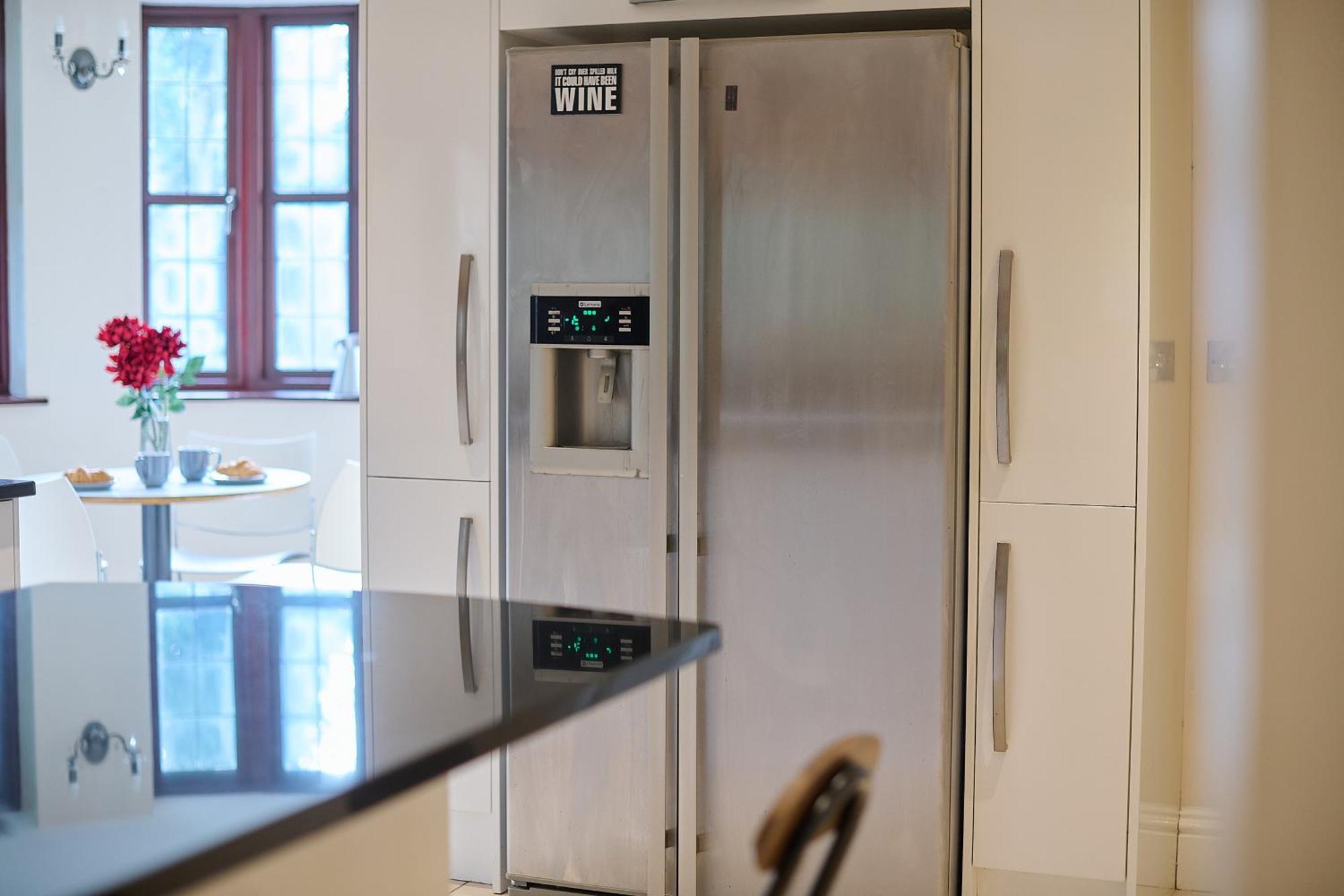 Spacious Home For Large Families And Contractors Wolverhampton Eksteriør bilde