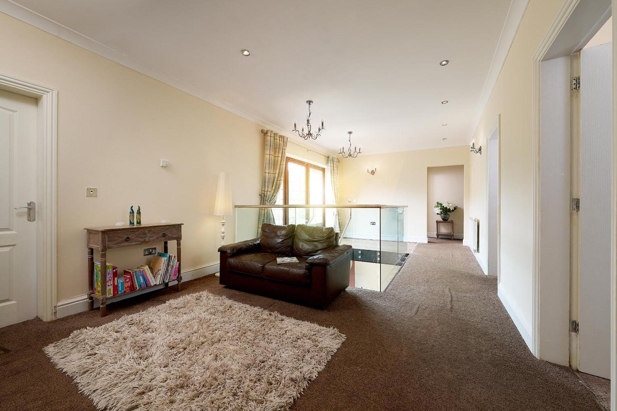 Spacious Home For Large Families And Contractors Wolverhampton Eksteriør bilde