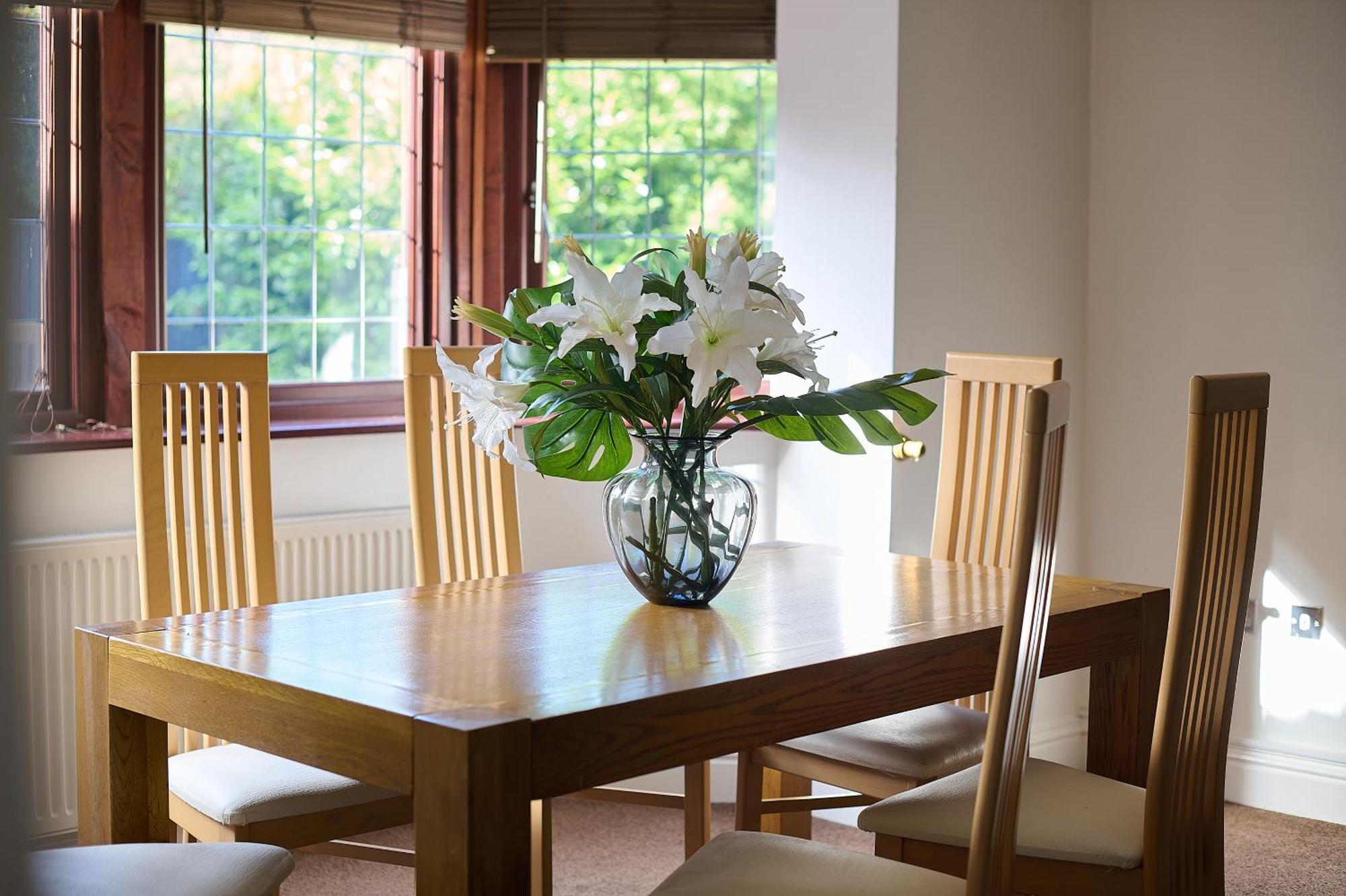 Spacious Home For Large Families And Contractors Wolverhampton Eksteriør bilde