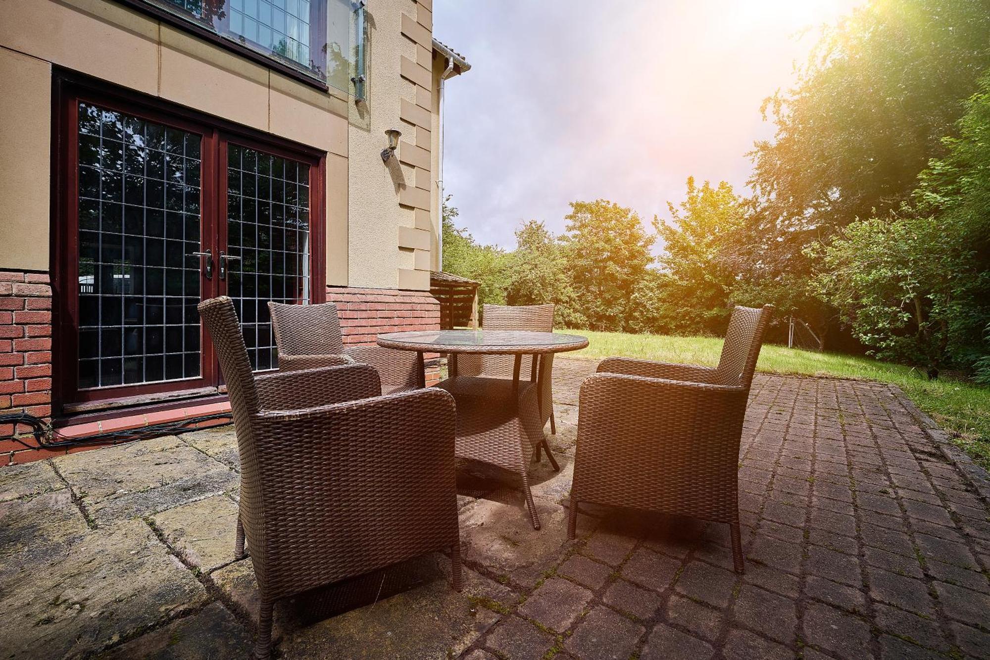 Spacious Home For Large Families And Contractors Wolverhampton Eksteriør bilde